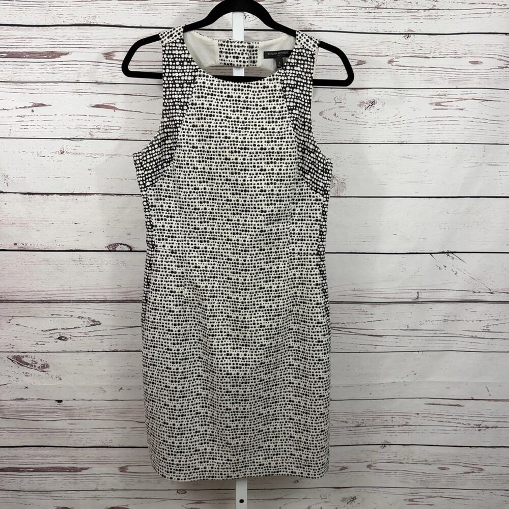 Banana Republic Black and White Abstract Dot Pattern Sheath Dress Size 8